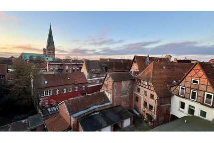 Wohnung zum Mieten in Lüneburg 3.380,00 € 188 m²