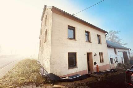Träume können wahr werden * BAULER * NEUERBURG* Bitburg * Prüm *Nahe Vianden Diekirch *Einfamilienhaus * EFH * Eifel - altes Bauernhaus *** Ferienhau