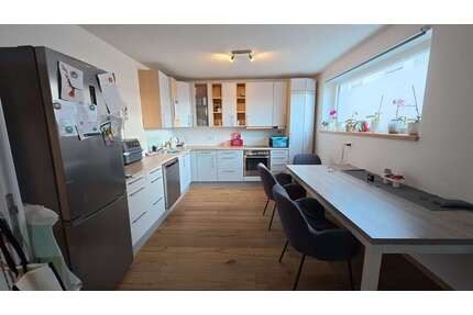 Wohnung zum Mieten in Lingenfeld 1.090,00 € 92.8 m²