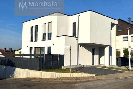 Haus zum Kaufen in Bexbach 699.000,00 € 190 m²