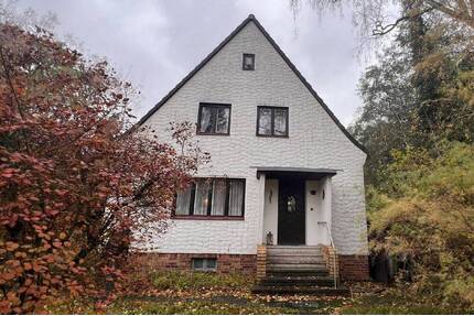 Einfamilienhaus in ruhiger Siedlungslage mit großem Grundstück - Schulzendorf