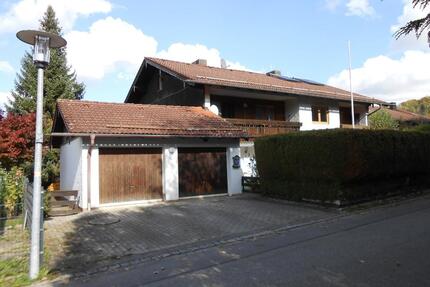 Familienfreundliche Doppelhaushälfte in Tacherting Wajon !!!