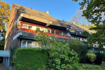 Attraktive 4,5-Zimmer Wohnung mit Balkon in Hamburg-Rahlstedt