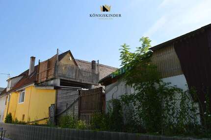 Haus zum Kaufen in Kirchheim unter Teck 300.000,00 € 77.78 m²