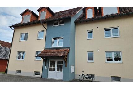 freundliche große helle 4,5 Zimmer Wohnung (Einbauküche,Gäste WC, - Burglengenfeld