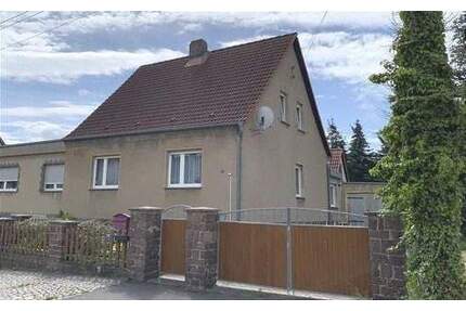 EFH mit Garten in Frankleben - 180.000,00&nbsp;EUR Kaufpreis, ca.&nbsp; 120,00&nbsp;m&sup2;&nbsp;Wohnfl&auml;che in Braunsbedra (PLZ: 06259) Frankleben