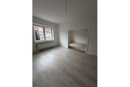 Wohnung zum Mieten in Hannover 1.100,00 € 121.32 m²