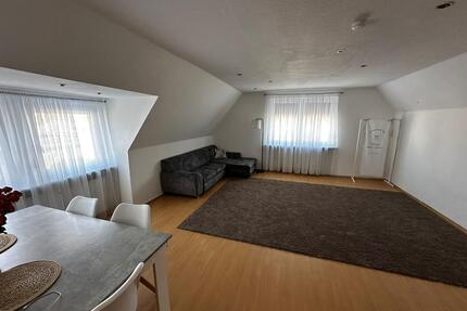 Dachgeschosswohnung 4,5 Zimmer - 1.000,00&nbsp;EUR Kaltmiete, ca.&nbsp; 101,00&nbsp;m&sup2; in Reppenstedt (PLZ: 21391)