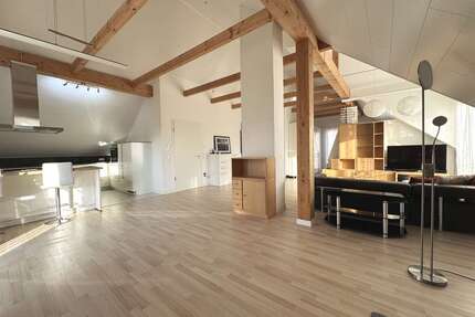 Wohnung zum Mieten in Wettstetten 935,00 € 85 m²