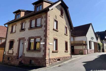 Haus zum Kaufen in Tauberbischofsheim 190.000,00 € 190 m²