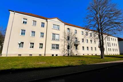 Wohnung zum Mieten in Braunsbedra 394,00 € 65.56 m²