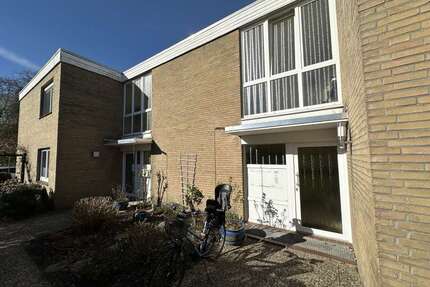 Wohnung zum Kaufen in Westerstede 160.000,00 € 67 m²