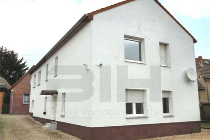 Haus zum Kaufen in Arnstein 220.000,00 € 192 m²