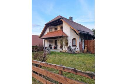 Einfamilienhaus mit großem Garten in ruhiger Wohnlage - Pretzfeld