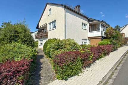 Haus zum Kaufen in Meschede 289.000,00 € 154 m²