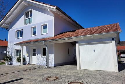 Haus mit zwei Wohneinheiten für Einheimische in Siegsdorf