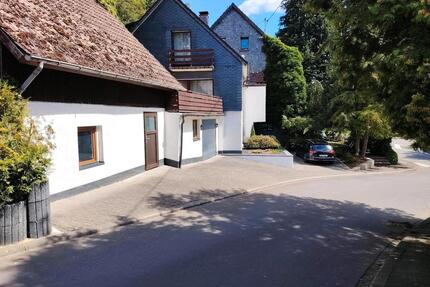 Gepflegtes Doppelhaus Nähe Wissen