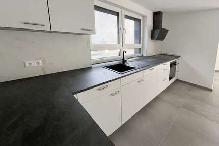 Wohnung zum Mieten in Auenstein-Ilsfeld 1.360,00 € 85.32 m²