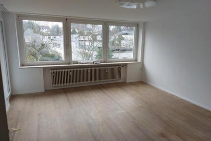 3-Zimmer Wohnung in Backnang - 1.100,00&nbsp;EUR Kaltmiete, ca.&nbsp; 76,00&nbsp;m&sup2; in Backnang (PLZ: 71522)