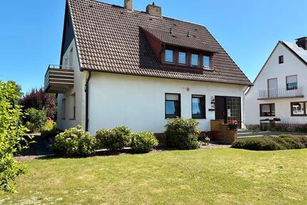 Hilter 3,5 ZKB Erdgeschoss-Wohnung m.Wintergarten u. Gartenanteil - Hilter am Teutoburger Wald