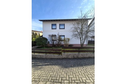 Ihr neues Zuhause: Gepflegtes, barrierefrei zugängliches EFH mit Garten – ideal für Familien - Waldmohr