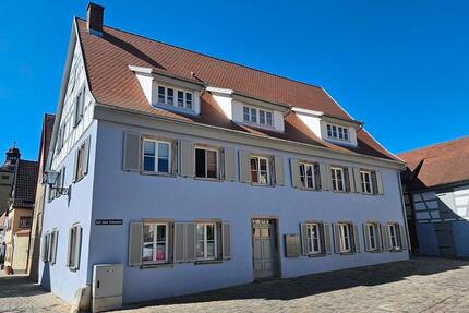Schöne 2 Zimmer Wohnung im Herzen der Stadt - Weißenburg in Bayern