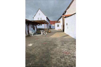 Zweifamilienhaus zu verkaufen - 200.000,00&nbsp;EUR Kaufpreis, ca.&nbsp; 200,00&nbsp;m&sup2; in Weißenfels (PLZ: 06667)