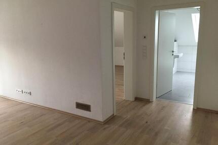 Moderne 2-Zimmer-Wohnung mit offener Küche und viel Licht - Geiselhöring