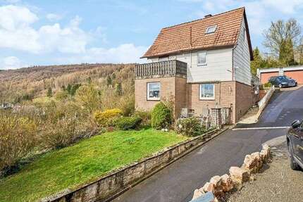 Haus zum Kaufen in Fuldatal 119.000,00 € 140 m²