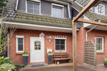 Gepflegtes Zuhause mit fünf Zimmern, Keller und Sonnenterrasse - Hamburg Rahlstedt