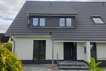 Haus zum Mieten in Oyten 1.760,00 € 141 m²