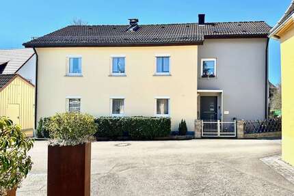 Haus zum Kaufen in Ellwangen 379.000,00 € 160 m²