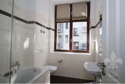 Wohnung zum Kaufen in Magdeburg 132.300,00 € 75.6 m²