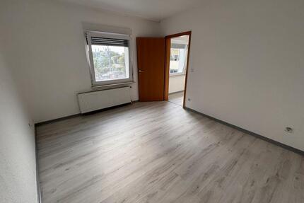 2-Zimmer-Wohnung (ca. 56 m²) im 1. Obergeschoss in Edingen - Edingen-Neckarhausen