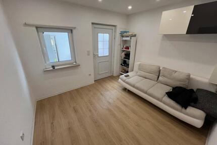 Einliegerwohnung - 650,00&nbsp;EUR Kaltmiete, ca.&nbsp; 28,00&nbsp;m&sup2; in Neuwied (PLZ: 56567) Feldkirchen
