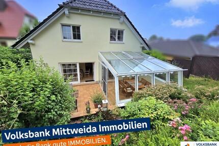 Exklusives Einfamilienhaus mit Doppelgarage, Gartensauna, Kamin und überdachtem Pool! - Frankenberg Sachsenburg