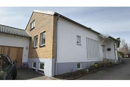 Haus zum Mieten in Neusäß 1.950,00 € 180 m²