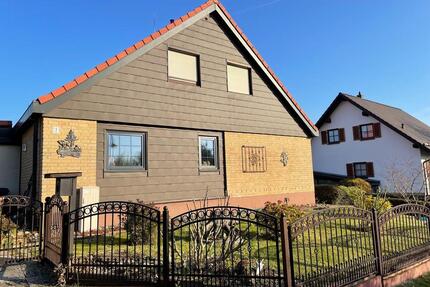 Einfamilienhaus - 299.000,00&nbsp;EUR Kaufpreis, ca.&nbsp; 120,00&nbsp;m&sup2; in Wermsdorf (PLZ: 04779)