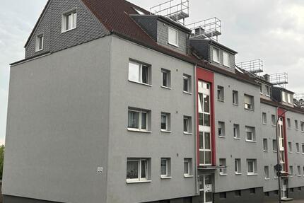Licht. Weitblick – Stilvolle 4-Zimmer ETW mit Balkon und Garage - Remscheid Reinshagen