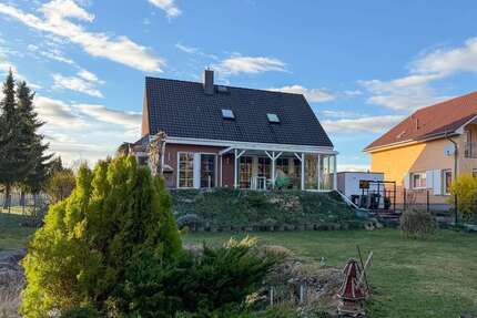 Haus zum Kaufen in Storkow (Mark) 360.000,00 € 138.21 m²