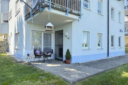 (A1560) Single- Wohnung mit traumhaftem Blick über Bad Lobenstein