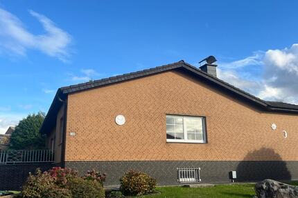 Freistehender Bungalow mit Garten+Garage (Aachen-Köln) - Eschweiler