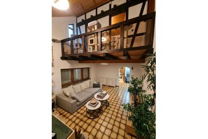 4 Zi Wohnung Maisonette - 1.495,00&nbsp;EUR Kaltmiete, ca.&nbsp; 120,00&nbsp;m&sup2; in Breisach am Rhein (PLZ: 79206)
