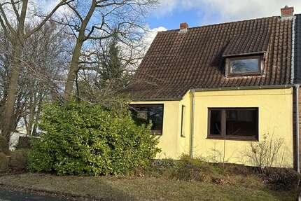 Haus zum Kaufen in Neumünster 198.000,00 € 156 m²