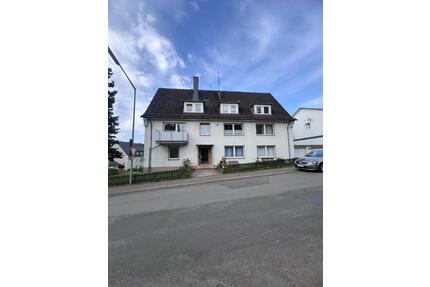 5 Zimmer-Wohnung im Erdgeschoss mit Balkon - Siegen