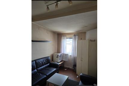 Ein Zimmer - 550,00&nbsp;EUR Kaltmiete, ca.&nbsp; 9,00&nbsp;m&sup2; in Bremen (PLZ: 28217) Walle