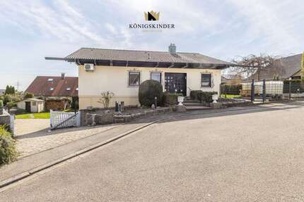 Haus zum Kaufen in Tiefenbronn Lehningen 599.000,00 € 167 m² - Tiefenbronn / Lehningen