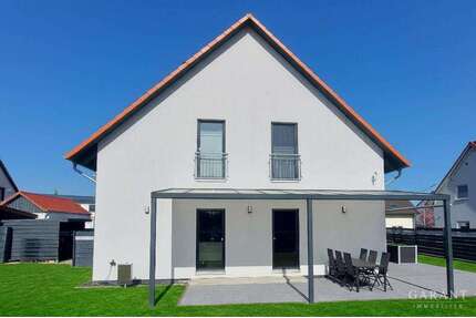 Haus zum Kaufen in Hilpoltstein 699.000,00 € 237 m²