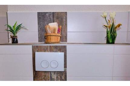 2-Raum-Wohnung mit Badewanne - 306,00&nbsp;EUR Kaltmiete, ca.&nbsp; 51,00&nbsp;m&sup2;&nbsp;Wohnfl&auml;che in Hohenmölsen (PLZ: 06679)