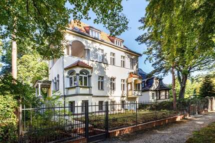 Haus zum Kaufen in Berlin 1.950.000,00 € 440 m²